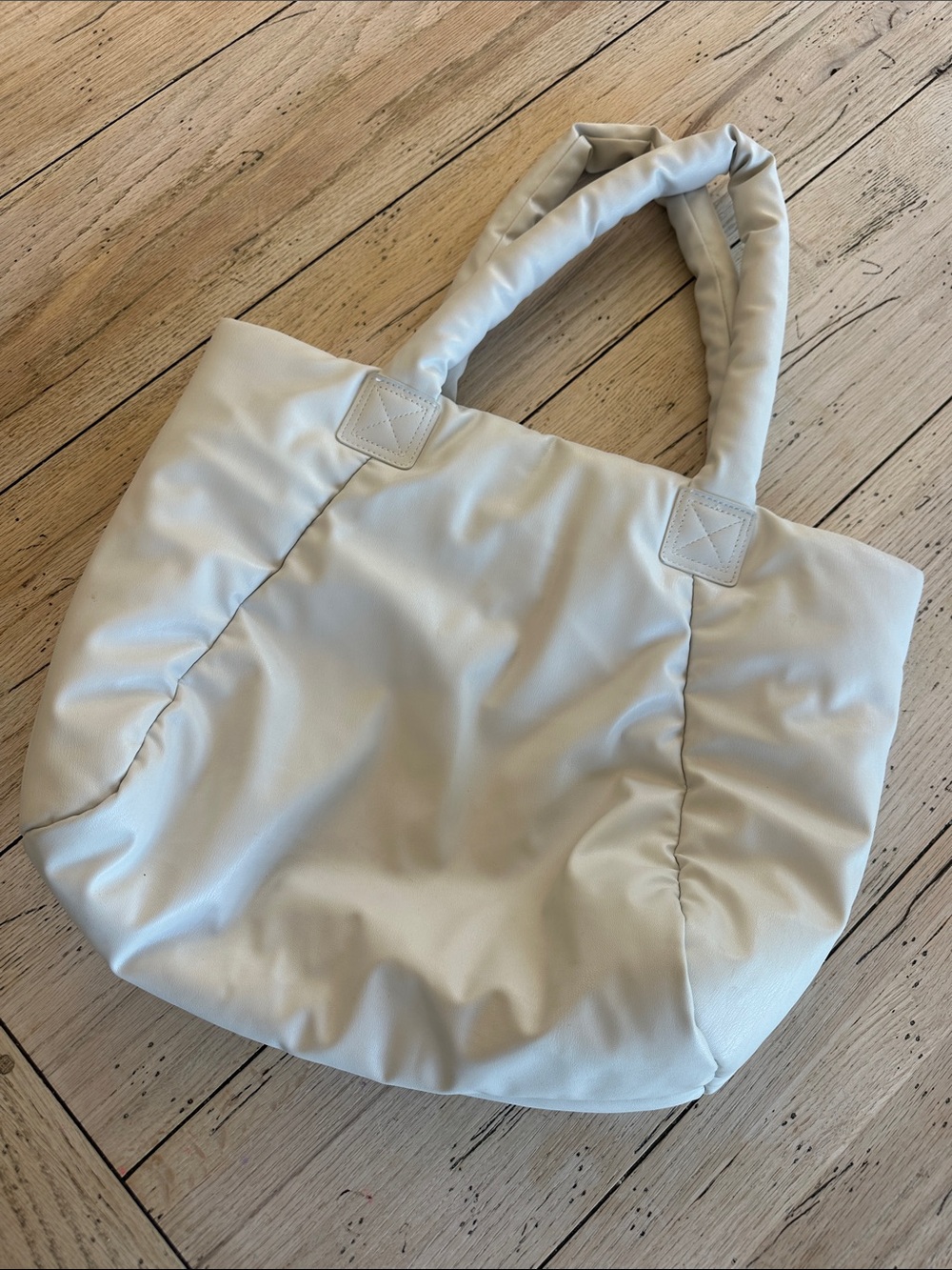 H&M Cream Padded Tote Bag with Quilted Seams
